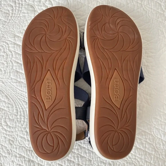Born Women’s Jayla Navy Blue Cross-Strap Sandals Size 9 - Picture 4 of 16